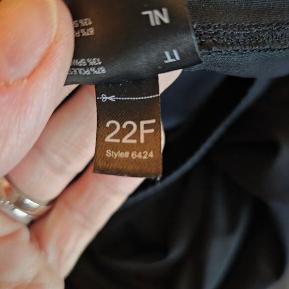 Kuhl Bliss Jogger in Charcoal Size Large EUC - Picture 8 of 8